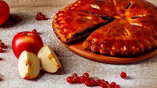 Осетинский пирог с яблоком и смородиной - фото 3