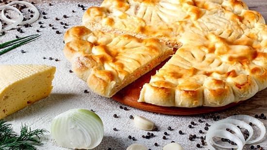 Осетинский пирог с лососем и сыром - фото 3