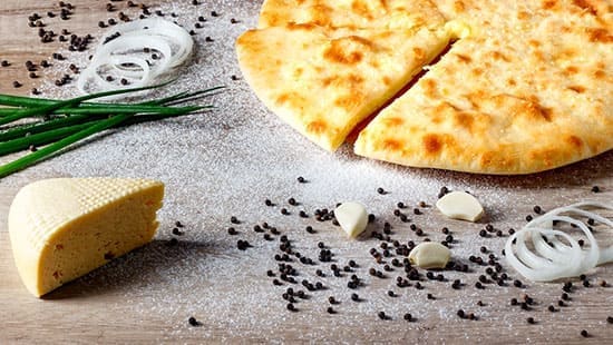 Осетинский пирог с сыром осетинским (уалибах) - фото 1